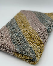 Indlæs billede til gallerivisning A Baby Blanket for Frances (DK)