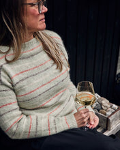 Load image into Gallery viewer, Tea Rose Sweater ENG
