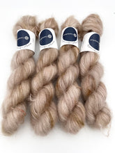 Indlæs billede til gallerivisning Silky Kid Mohair: Sand Viper