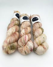 Indlæs billede til gallerivisning Sand Waves Sjal (DK)