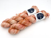 Load image into Gallery viewer, Glitter Single: Pink Amber