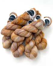 Load image into Gallery viewer, Silky Lace: Petal