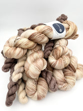 Indlæs billede til gallerivisning Sock-set of September 2024