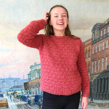 Indlæs billede til gallerivisning Big Bubble Sweater (ENG)