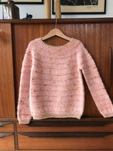 Indlæs billede til gallerivisning Birthday Girl Sweater (DK)