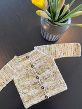 Indlæs billede til gallerivisning Asgers Baby Cardigan (ENG)