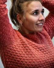 Indlæs billede til gallerivisning Bubble Sweater (ENG)