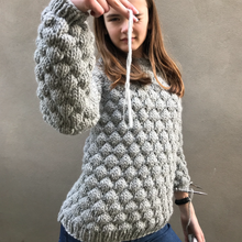 Indlæs billede til gallerivisning Big Bubble Sweater (ENG)