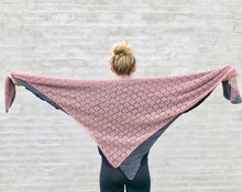 Load image into Gallery viewer, Giselle Shawl (ENG)