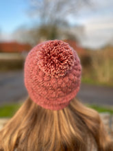 Load image into Gallery viewer, Bubbles Hat (ENG)