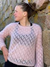 Indlæs billede til gallerivisning Spring Diamonds Sweater (ENG)
