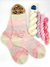 Load image into Gallery viewer, Kit: Sugar Stripe Socks
