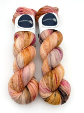 Load image into Gallery viewer, Camijo Sock Yak: Honey Plum
