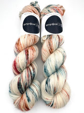 Load image into Gallery viewer, Single 220 Snow Owl
