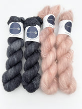 Indlæs billede til gallerivisning Giselle Kit: Asphaltos &amp; Vanilla
