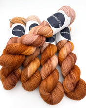 Load image into Gallery viewer, Merino Sock: Dye of the Day #2101
