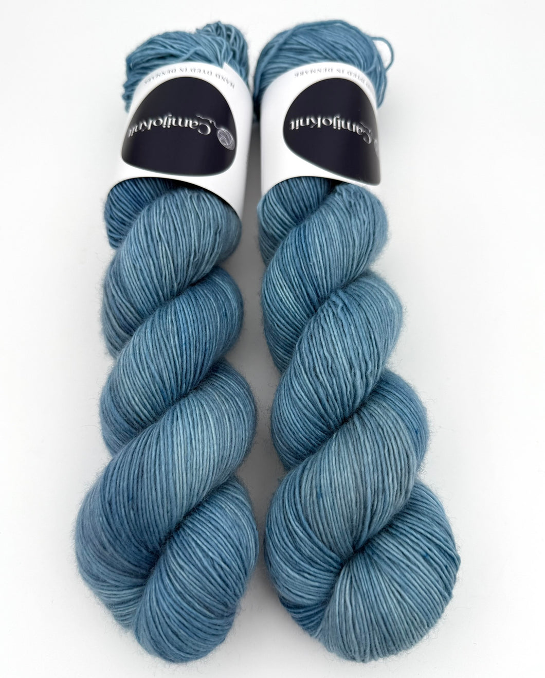 Camijo Single 366: Moonlight Blue