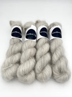 Silky Kid Mohair: Cloudy