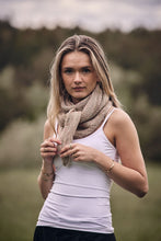 Load image into Gallery viewer, Ronda Scarf (Dansk)
