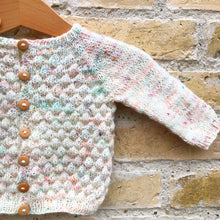 Load image into Gallery viewer, Baby Bubble Cardigan (ENG)
