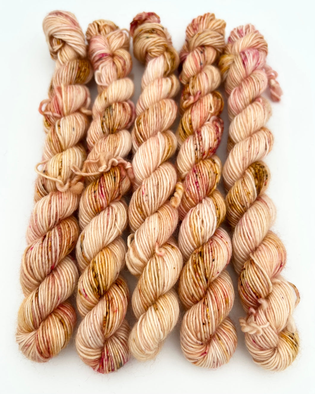 Mini Single: Mocha Rose – CamijoKnit