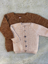 Load image into Gallery viewer, Sandcastle Baby Cardigan (ENG)

