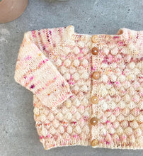 Load image into Gallery viewer, Baby Bubble Cardigan (ENG)
